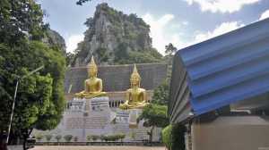 posąg buddy klasztor